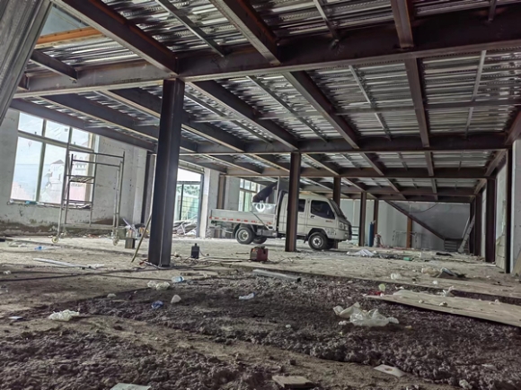 鋼結(jié)構(gòu)車間廠房